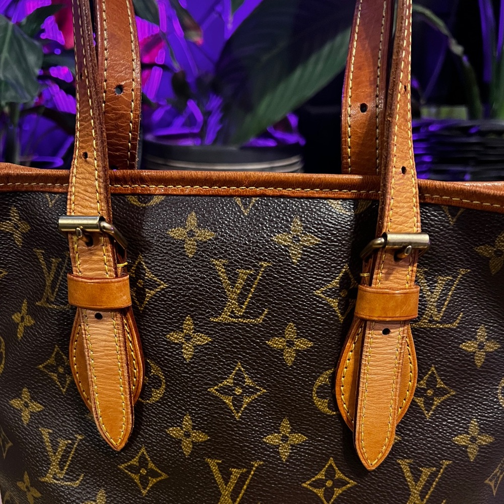 Authentic Petite Louis Vuitton Monogram Bucket Bag - image 5